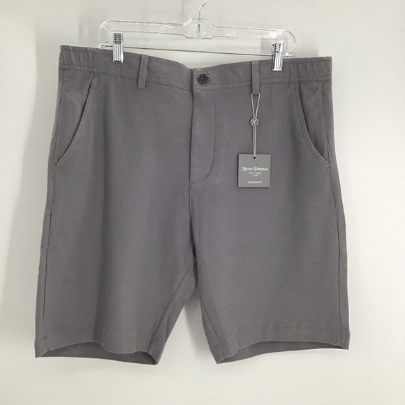Hickey Freeman Men’s Classic Modern Fit Shorts Gray Elastic Casual NWT Size 38 - Picture 1 of 10
